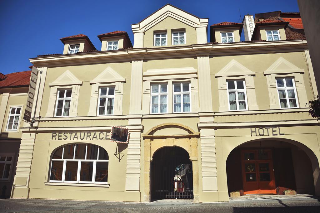 Hotel U Hradu Mladá Boleslav Exterior photo